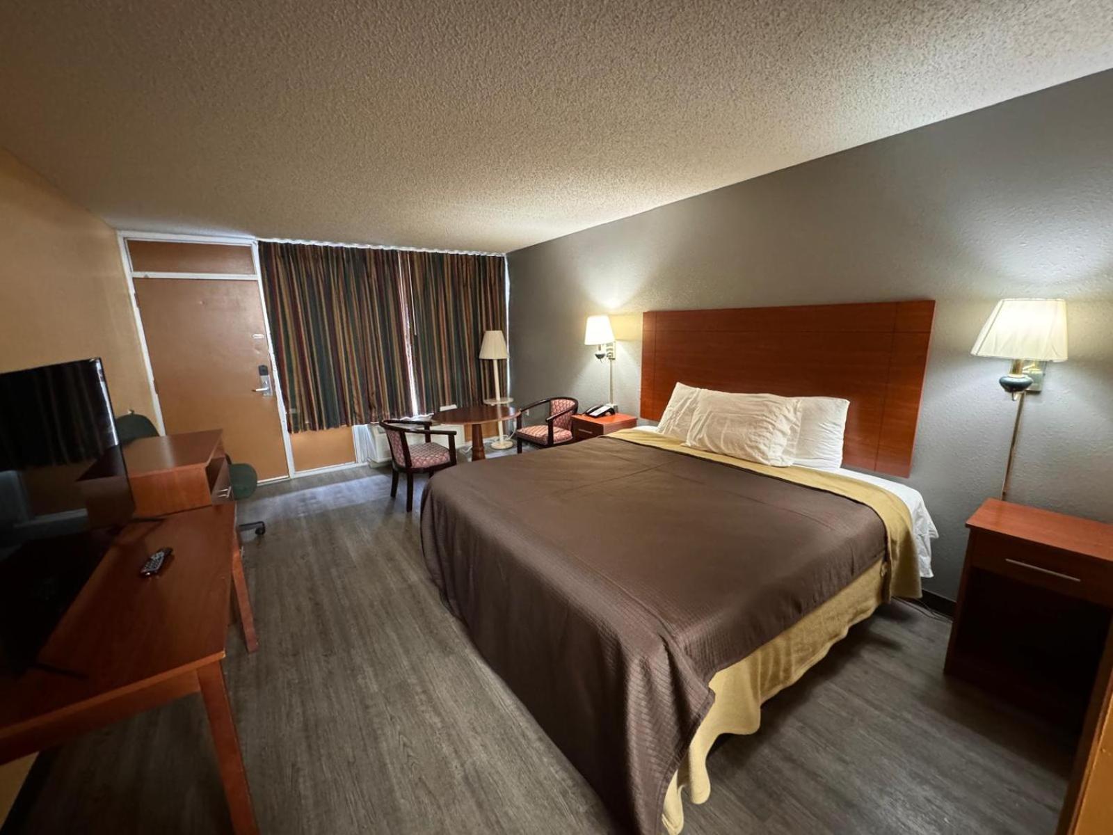 College Inn Spartanburg Εξωτερικό φωτογραφία