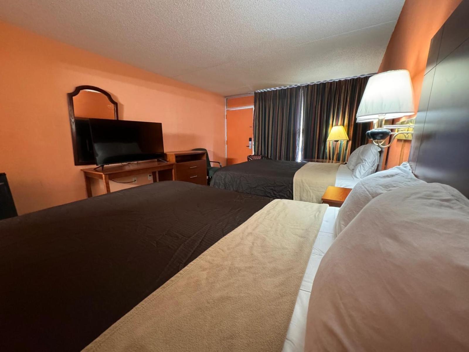 College Inn Spartanburg Εξωτερικό φωτογραφία
